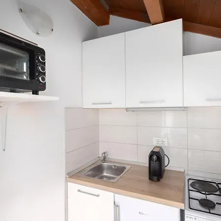 Lotus Apartamento Makarska